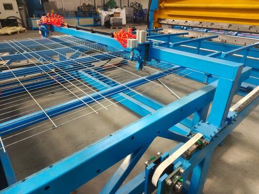 Fence Size 1530*2500mm Automatic Bend Highway Guardrail 3d Fence Mesh Welding Machine