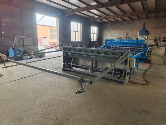 Mesh Panel 2.4*6m Otomatik Kısma Tel Mesh Panel kaynak makinesi